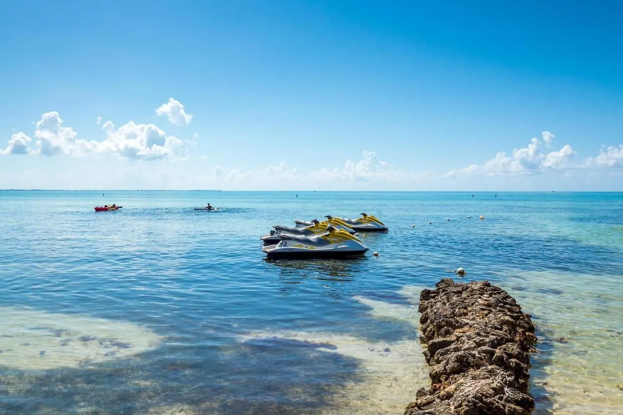 Island House #12 At Rum Point Driftwood Village Cayman-øerne