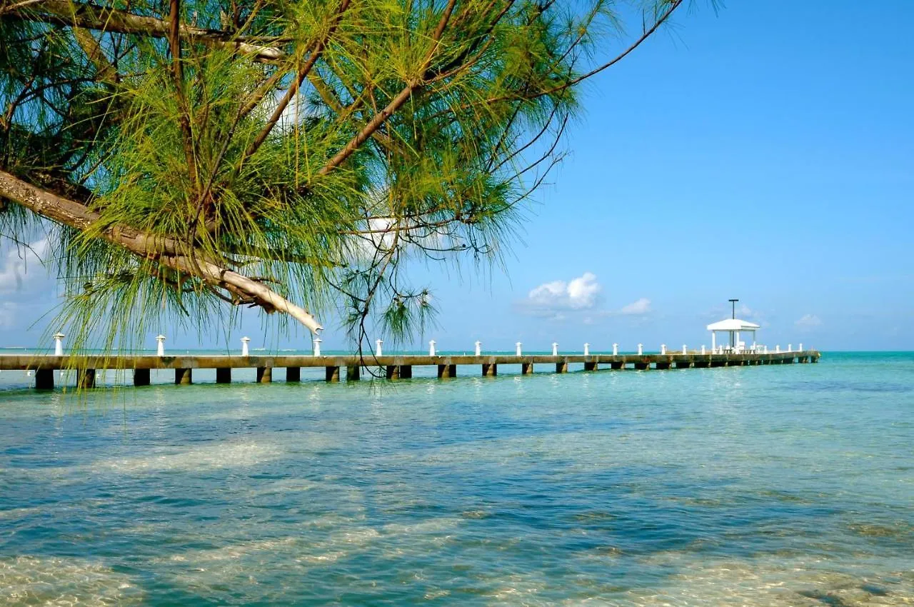 Island House #12 At Rum Point Driftwood Village